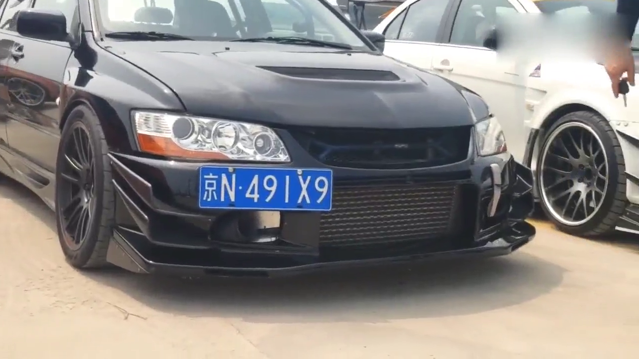 充满情怀和经典的性能车