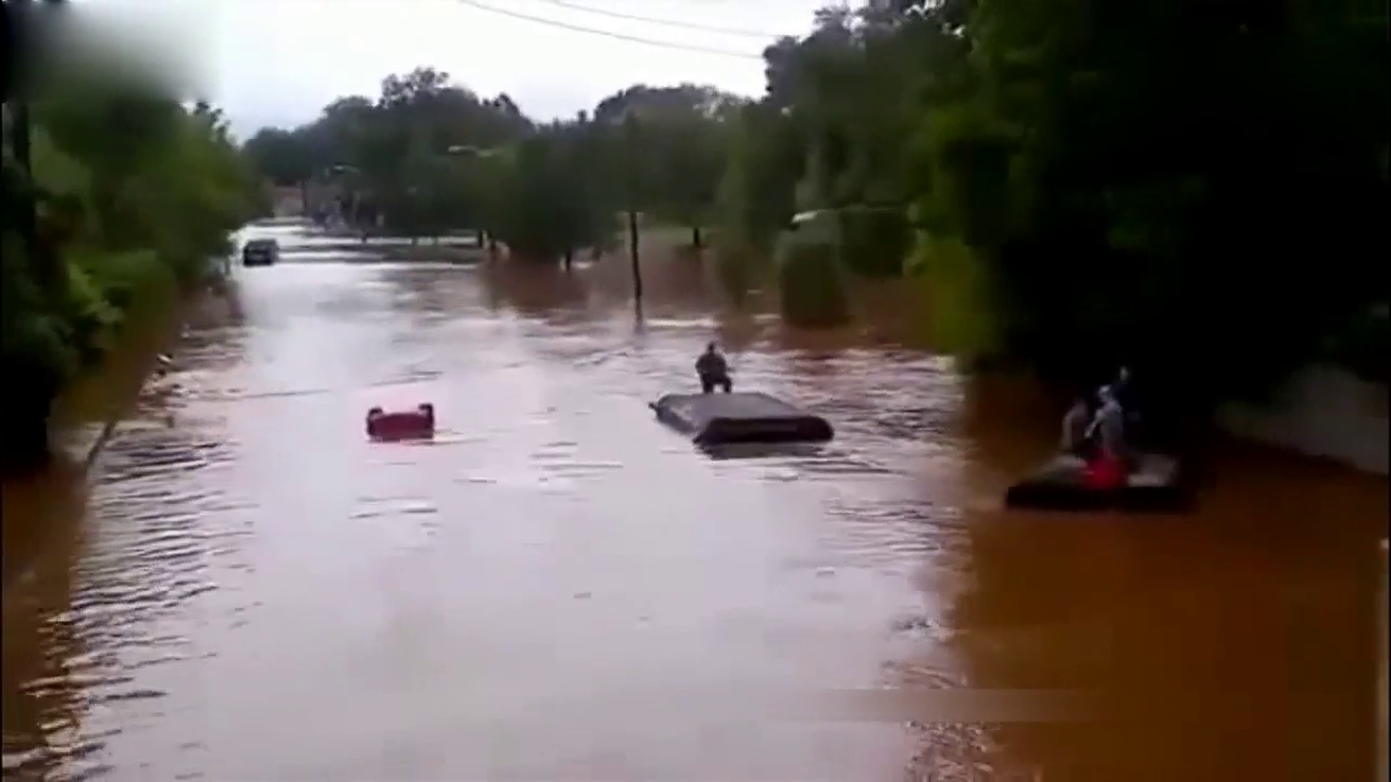 各种能潜水的军用卡车们来一波，看完不仅佩服这些司机们的车技