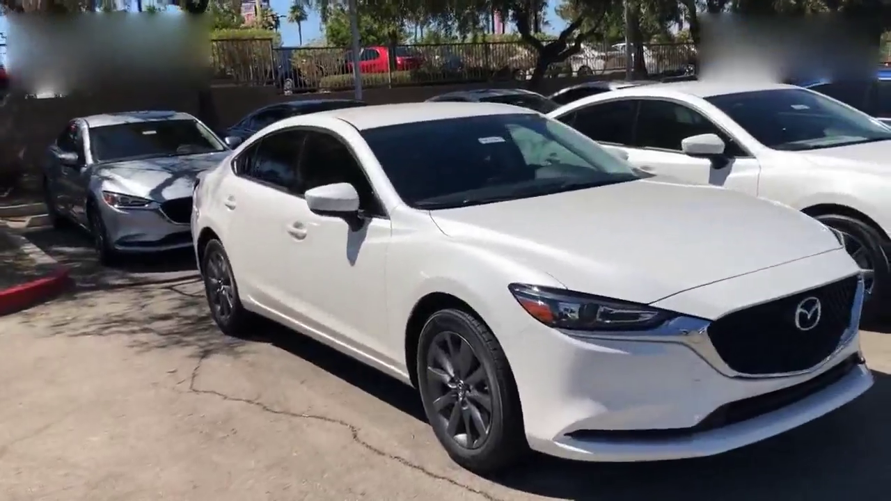 简洁动感 有种豪华车的范，实拍新款马自达阿特兹