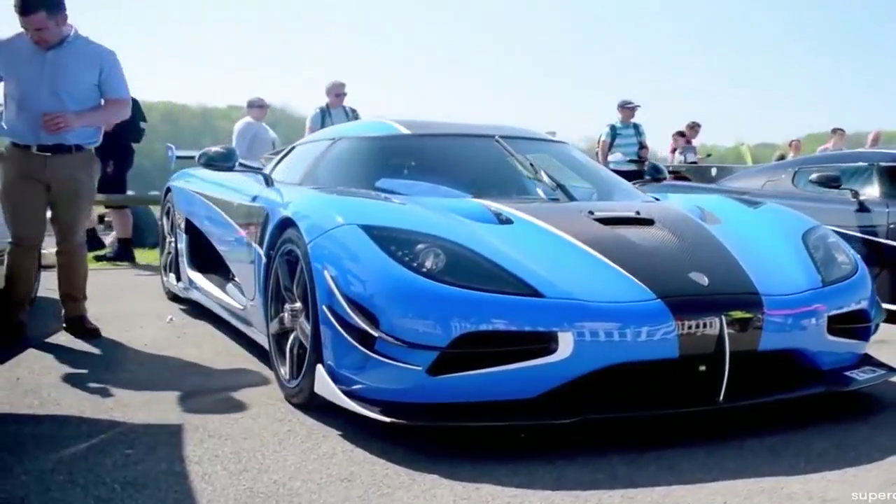 这种场面的跑车聚会，难得见一次，可惜有些车不认识！