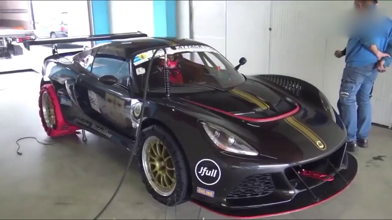 这款跑车你能认识吗？法拉利见多了，你认识“