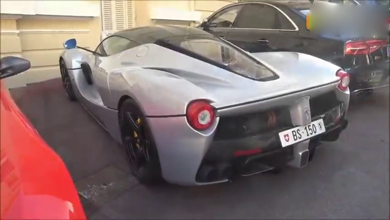 绝对养眼 摩纳哥街拍多辆顶级超级跑车