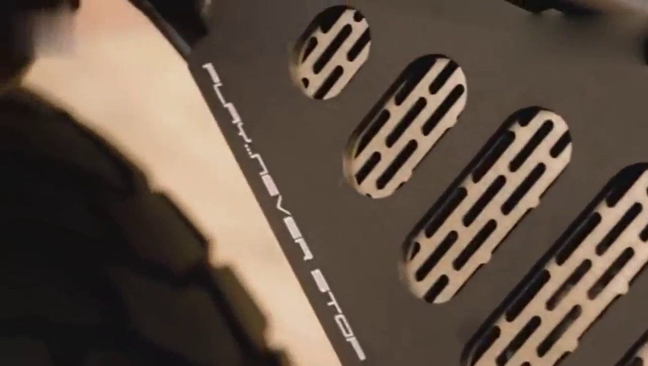 11万的后驱“敞篷车” 能到地铁站拉活吗