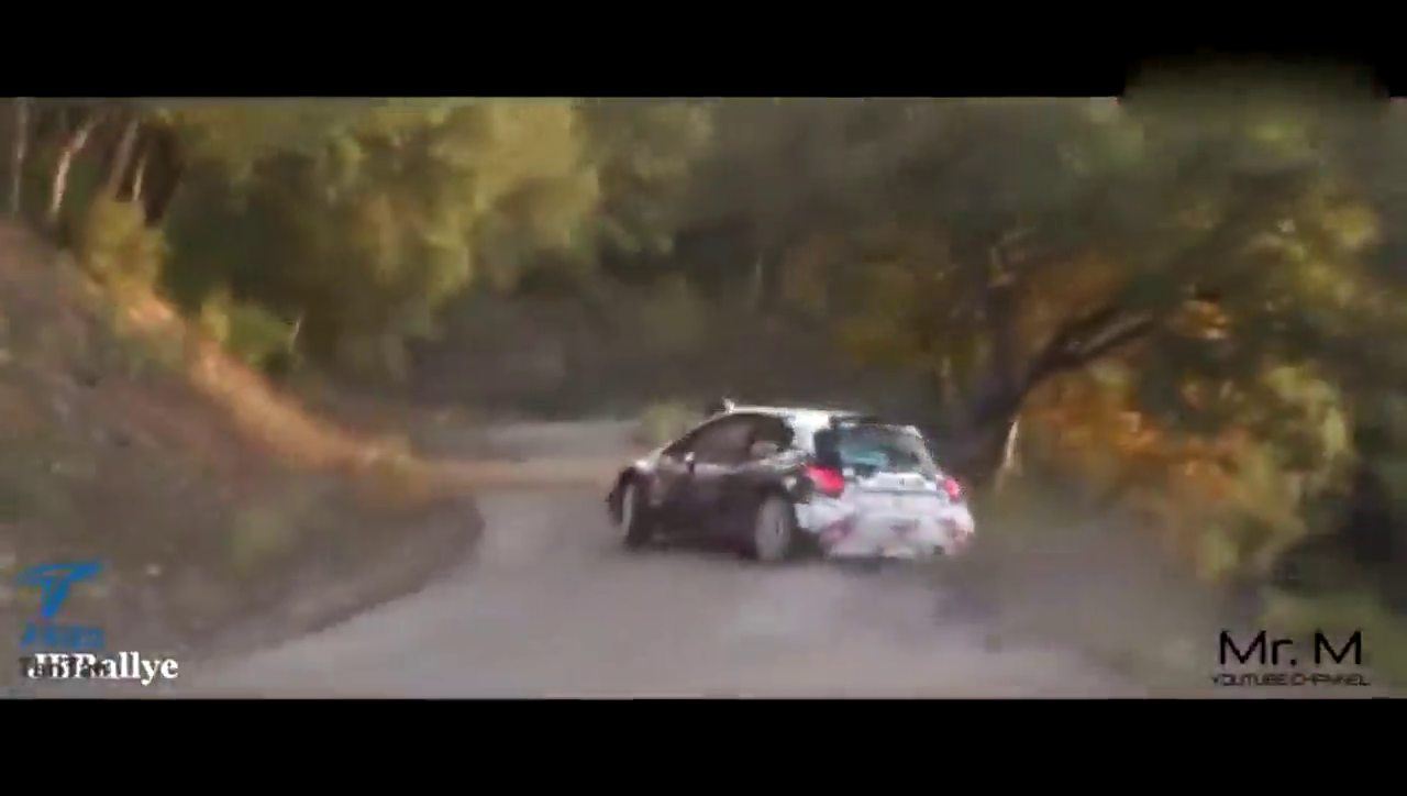 技术很高超 WRC拉力赛车加速劈弯集锦