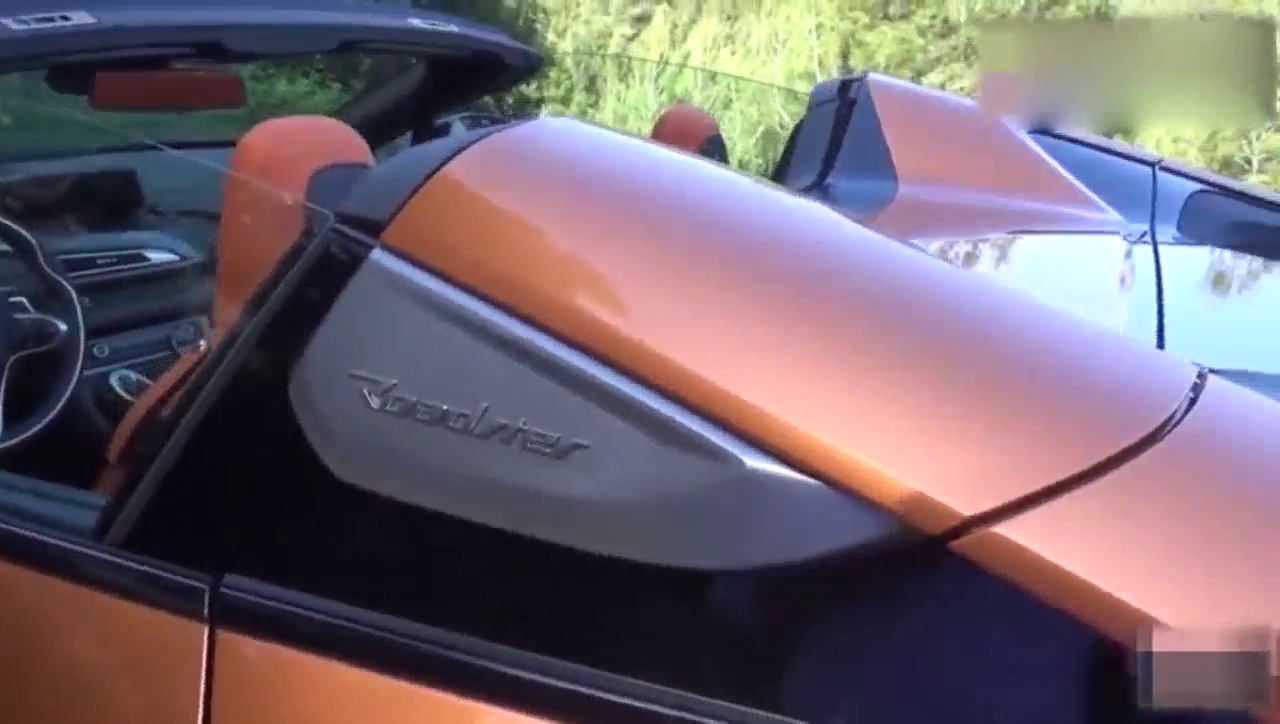 敞篷车为什么卖这么贵？按下钥匙3秒后清楚其中奥妙差别！