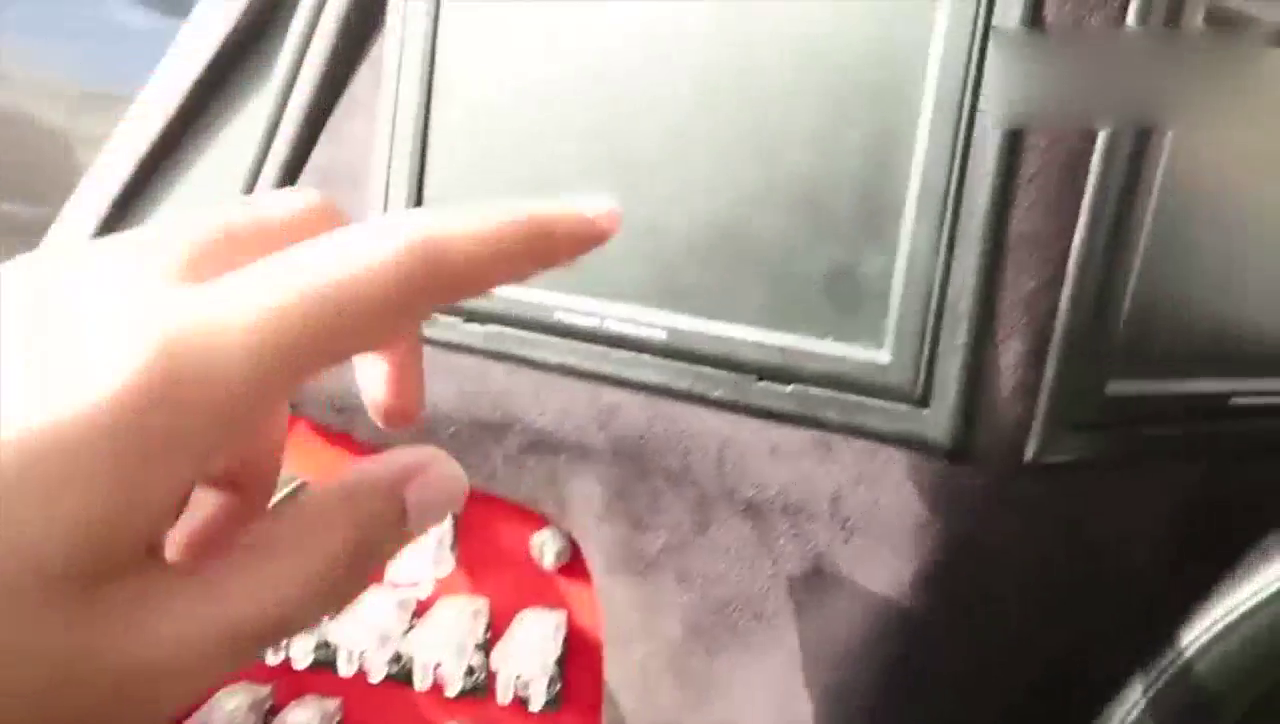 土豪按下钥匙的瞬间，感受下什么才叫超级跑车！