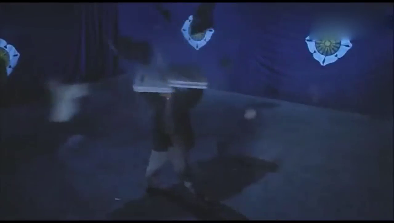 《驱魔警察》师傅全靠实战,对手都是用着小伎俩!都不在一个等级