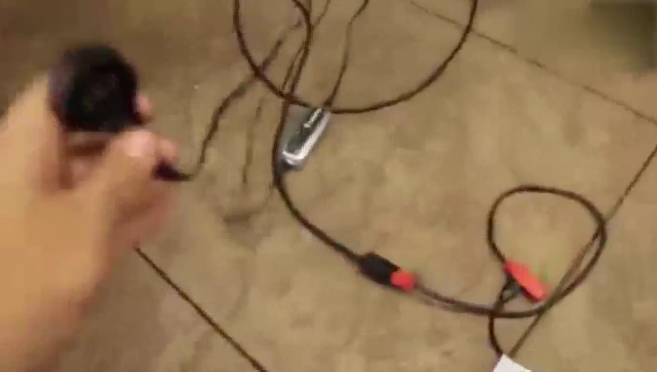 柯尼塞格跑车霸气启动，感觉秒杀了一切！