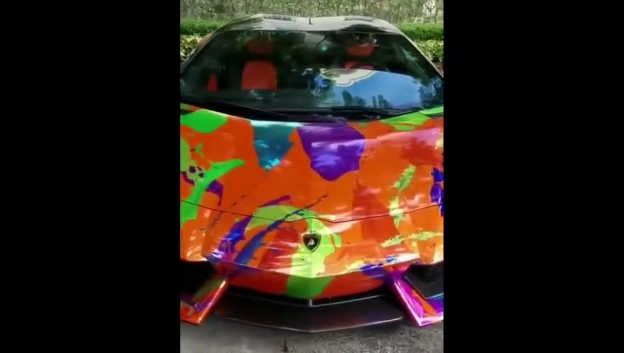 跑车改装成这样，喜欢这种感觉吗