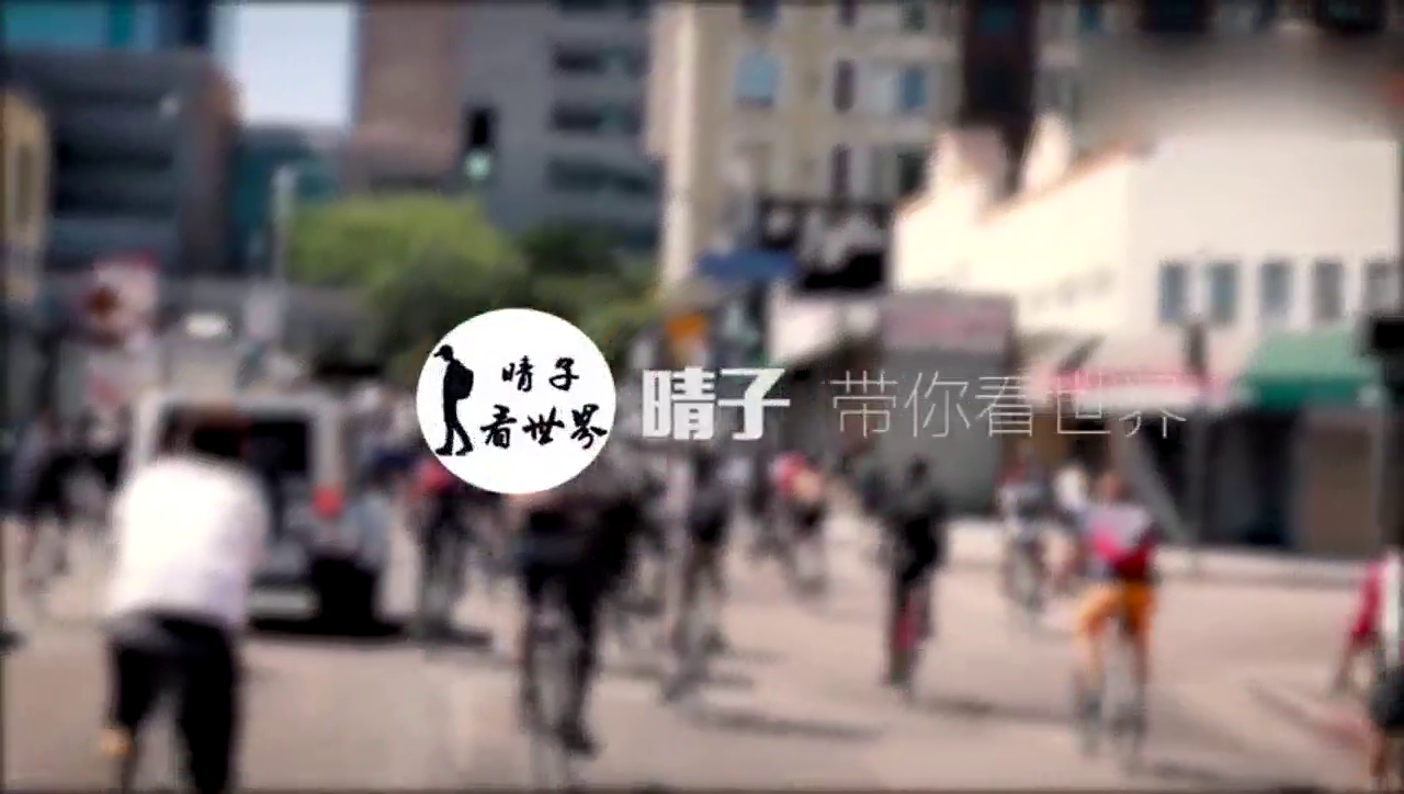 定价4万混合动力小跑车，停车方式很奇特,竟然是竖起来，你买吗？