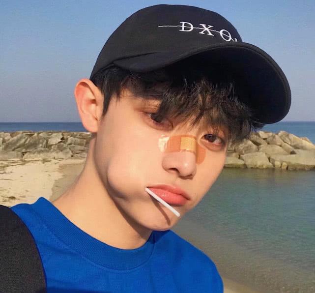 摩羯男在喜欢上你后的内心活动，真的是戏精本精了