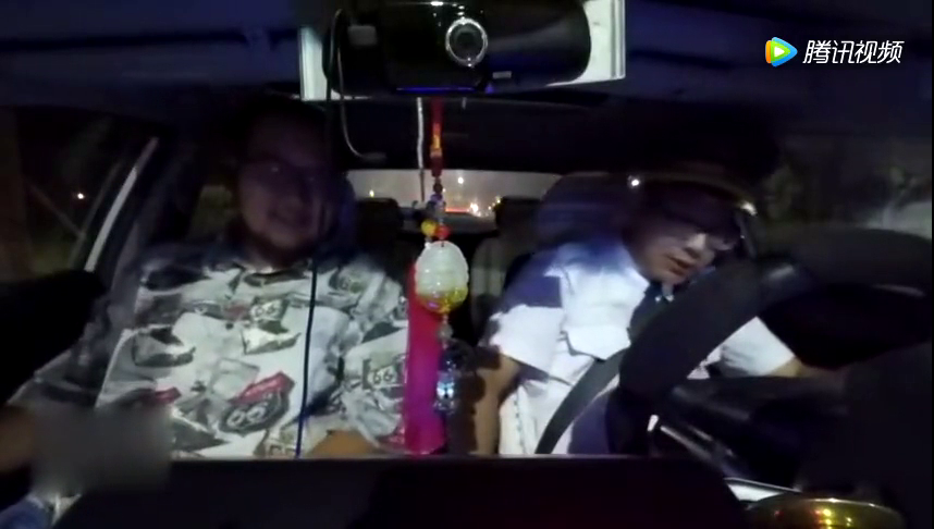 KTV出租车，坐车K歌真是没谁了