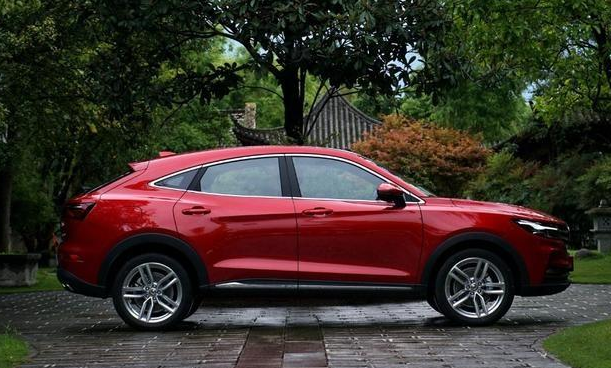 最便宜的轿跑SUV,内饰堪比奥迪,售价不足10万,要成爆款!