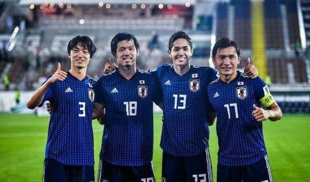 足球记者看高国足前锋!表示若沙特有于大宝,会