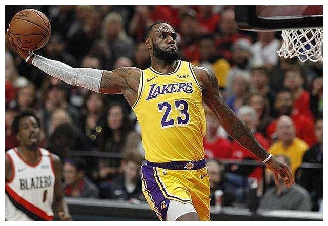 NBA东西部最新战况！雄鹿高居联盟第一，最大黑马已出现！