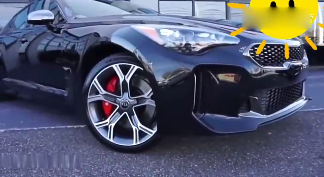 落地30万的起亚跑车，按下钥匙坐进内饰瞬间心动了