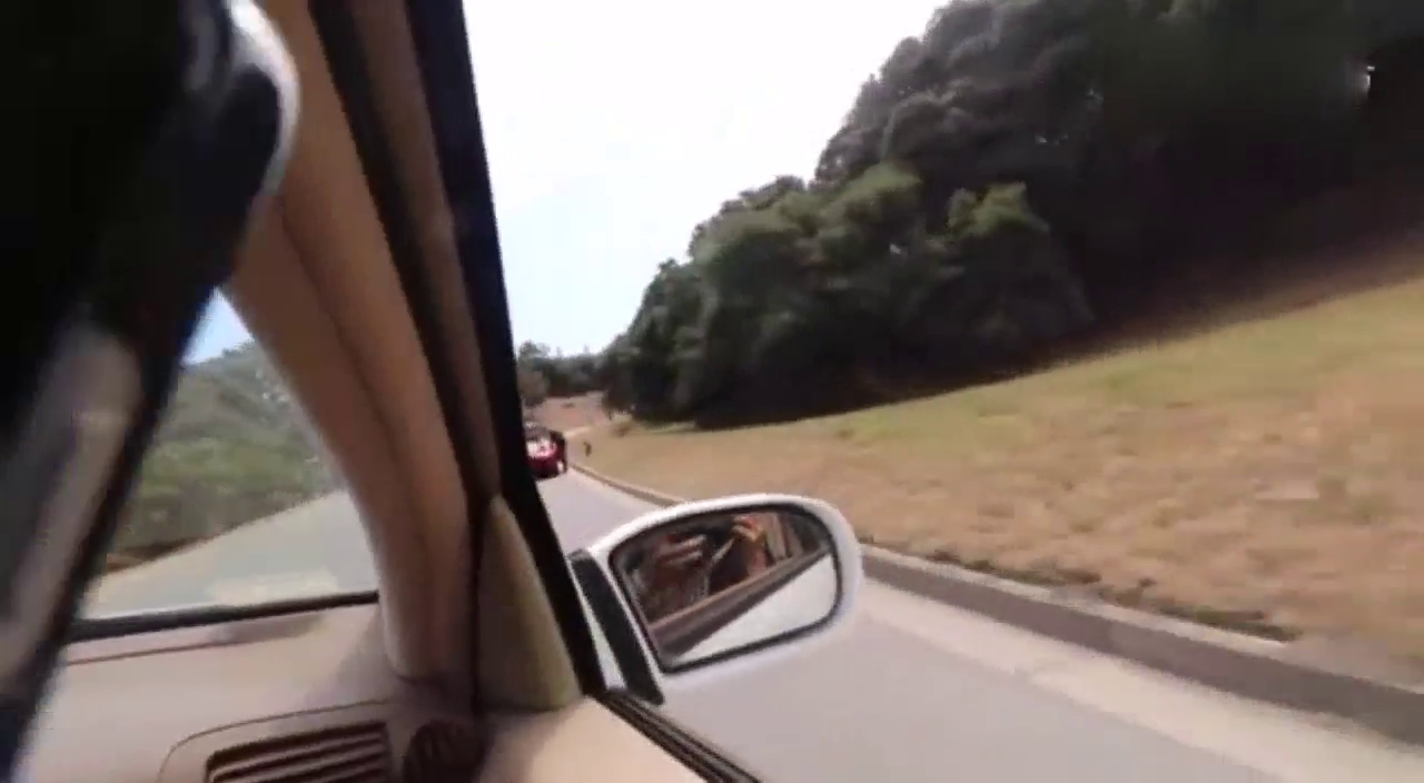 未来的跑车长这样 柯尼塞格老板驾驶旗下公司新旗舰Regera