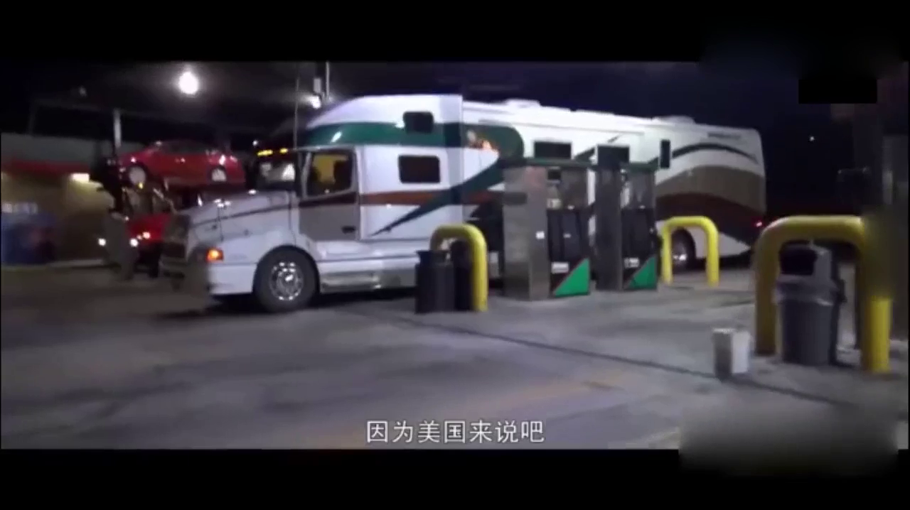 美国卡车司机睡觉不熄火，一晚上烧20美金汽油才觉得踏实