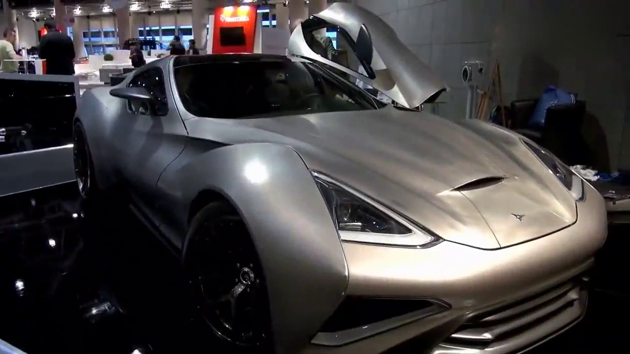 2700万！先睹为快 全球唯一钛合金跑车