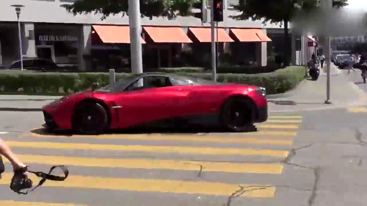 5000万的帕加尼跑车，简直就是个变形金刚！