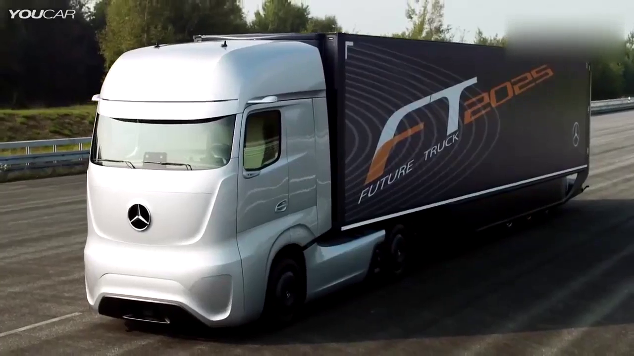 上了公路，终于知道奔驰卡车为啥卖那么贵了！