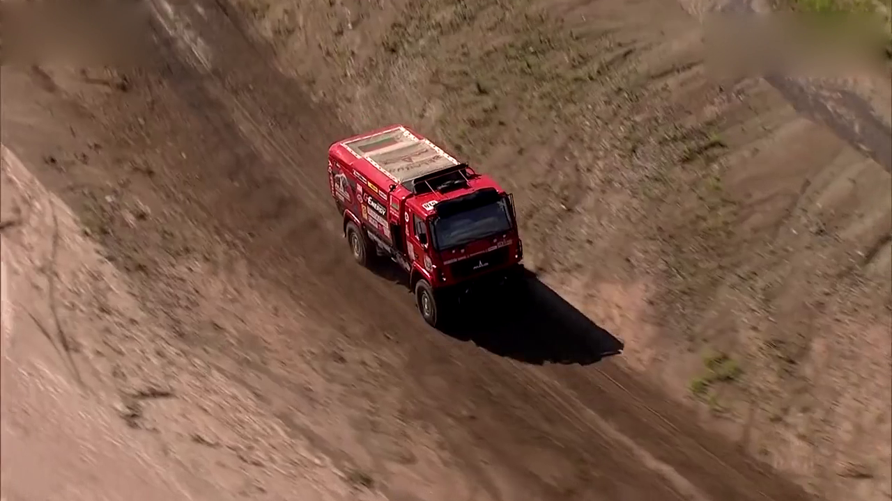 地球上最困难艰苦的汽车赛事！2018达喀尔拉力赛卡车的雄壮表现