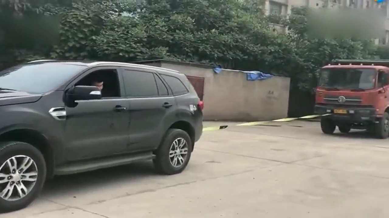 福特、卡车玩拖拽，这是什么节奏？
