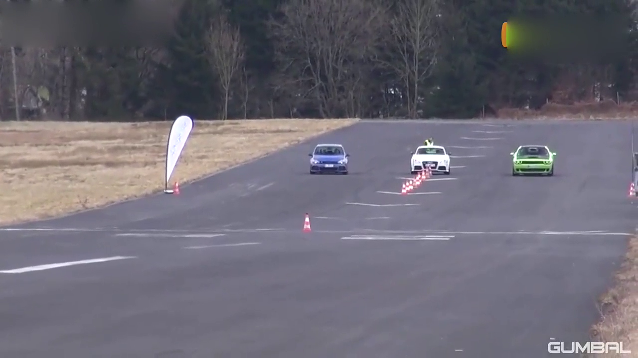 究竟谁最快 众多性能车比拼直线加速