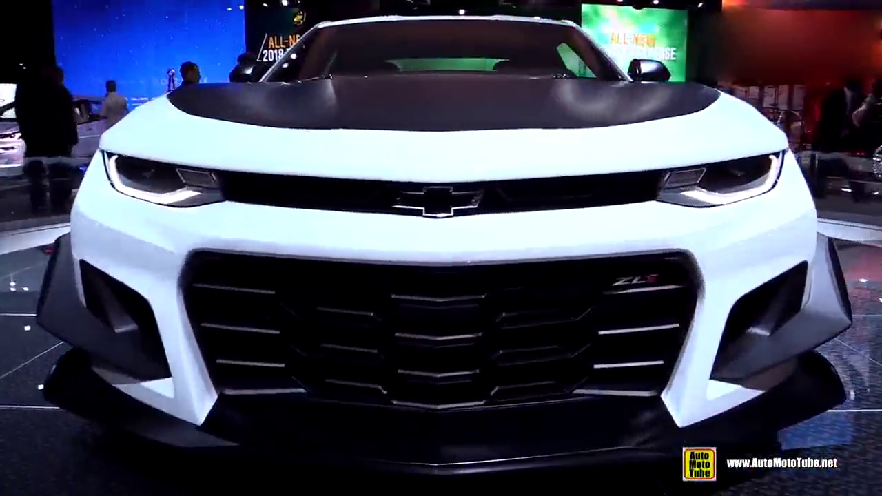 最新款的雪佛兰Camaro ，这外观不输超级跑车！