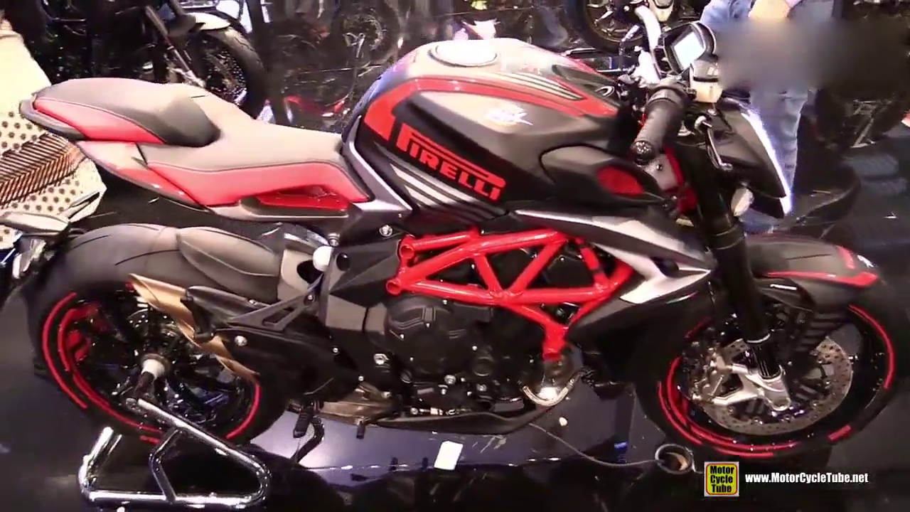 2018 MV奥古斯塔 Brutale 800 RR Pirelli车展实拍