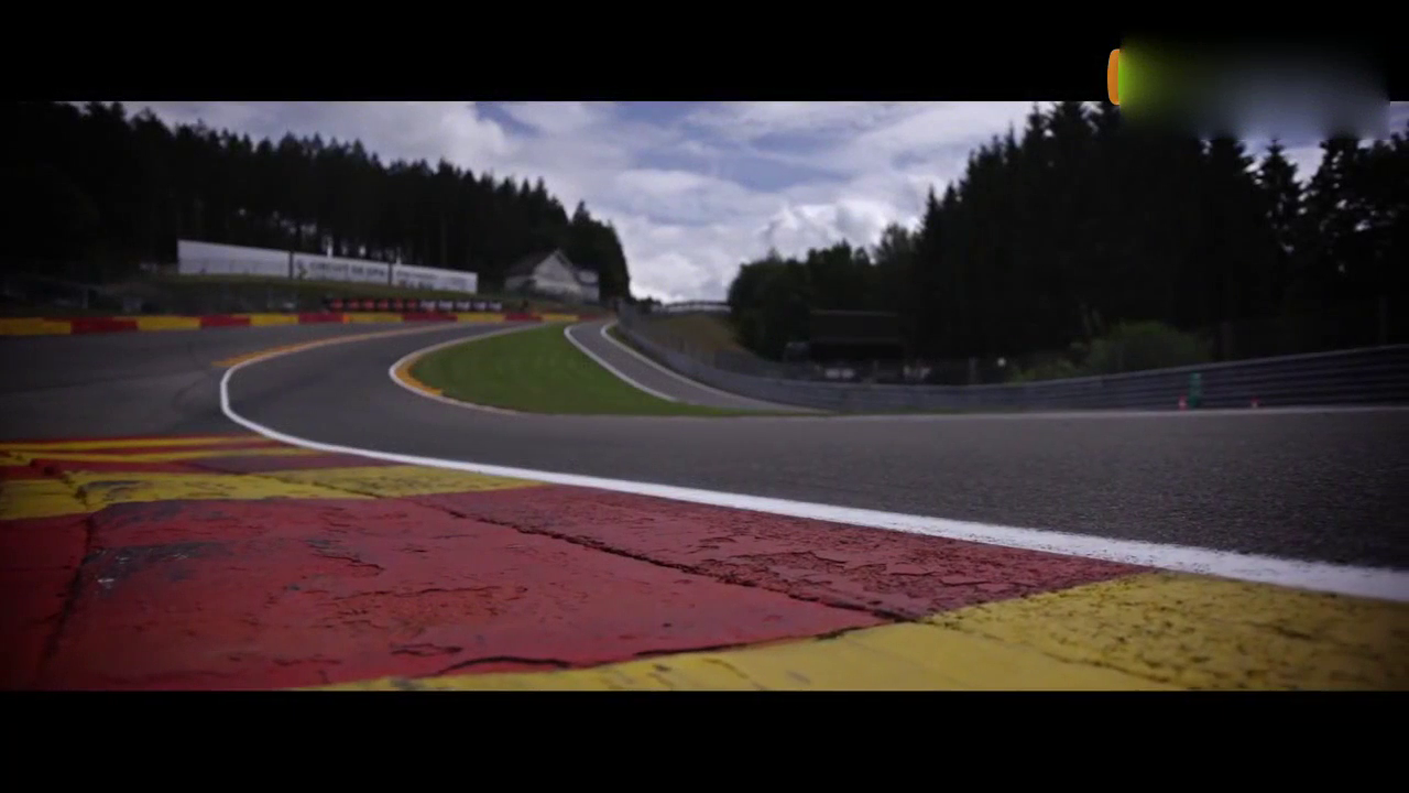 看冠军跑车迈凯伦650S GT3如何碾压群雄