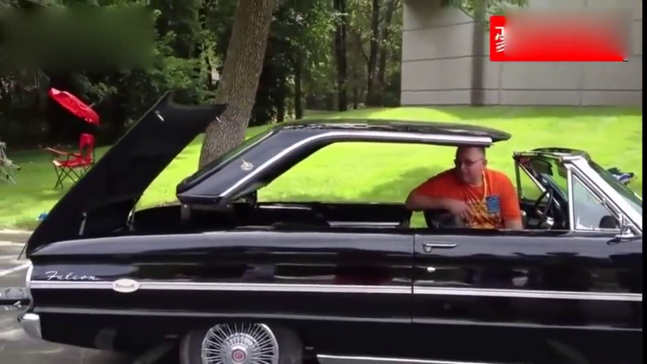 1963年的福特敞篷车，现在看着感觉都很酷！