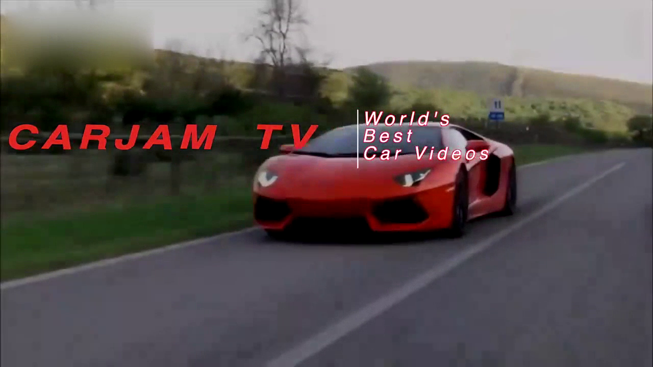 纽约公路上豪华跑车驶过速度超级快 我要追上去看看什么车