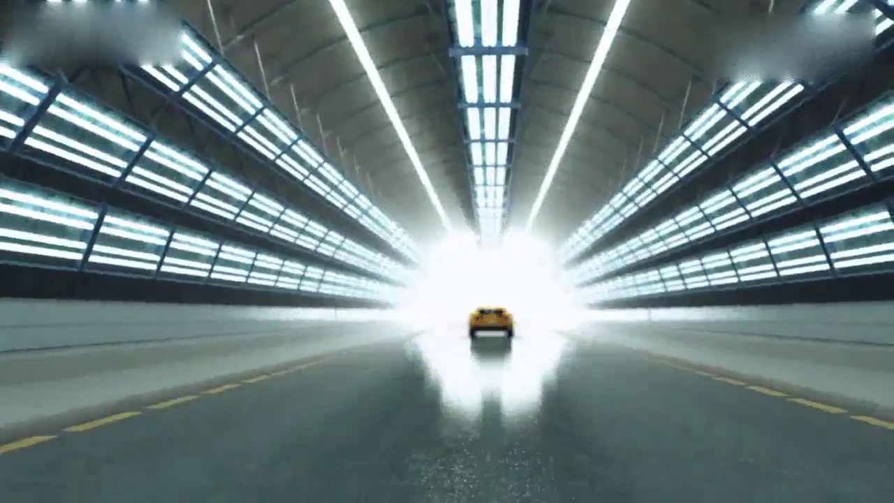 男子3万买到一辆很拉风的跑车，被人看到一天到晚往加油站跑！