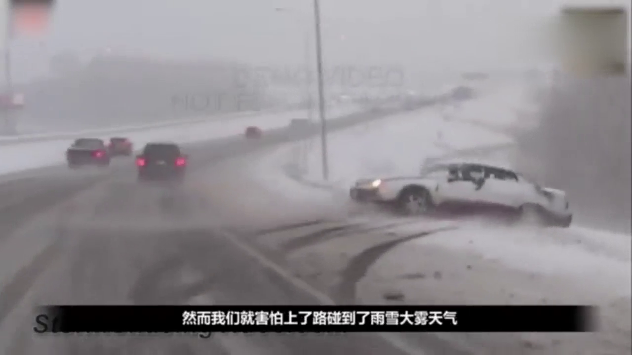 改装车就服战斗民族！1个小时就能把大卡车变成雪橇！