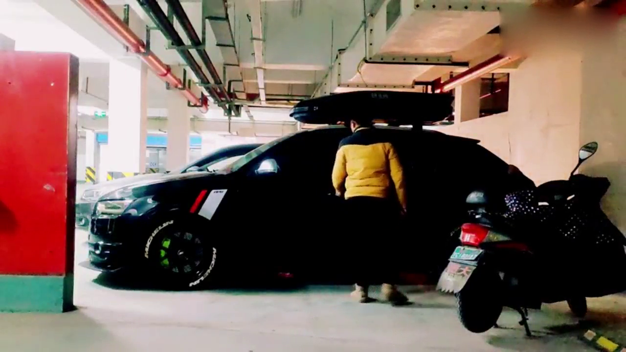 奥迪Q3改装车启动那一刻，声浪吓到我了