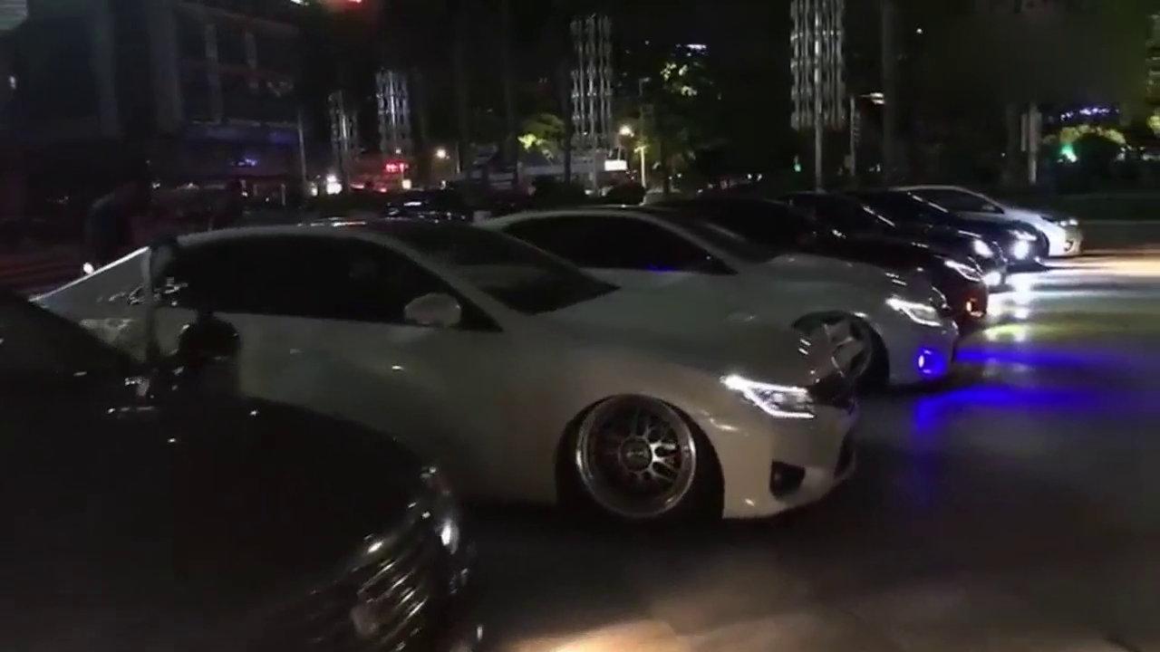 锐志改装车聚会，一辆比一辆低