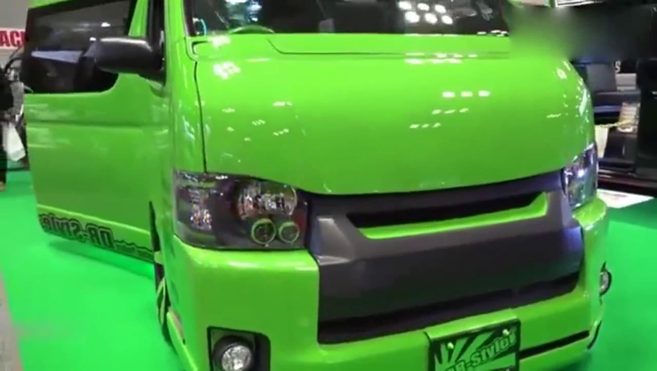 大阪改装车盛宴, 改装丰田海狮