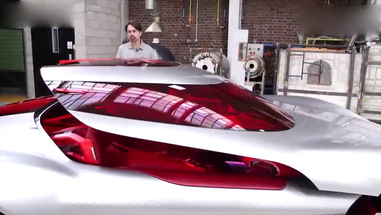 9000万跑车打开车门的一瞬间，车主彻底傻眼了！