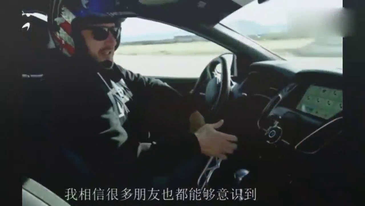 45万到手还是手动挡, 上路竟被说是改装车,车主表示很无奈