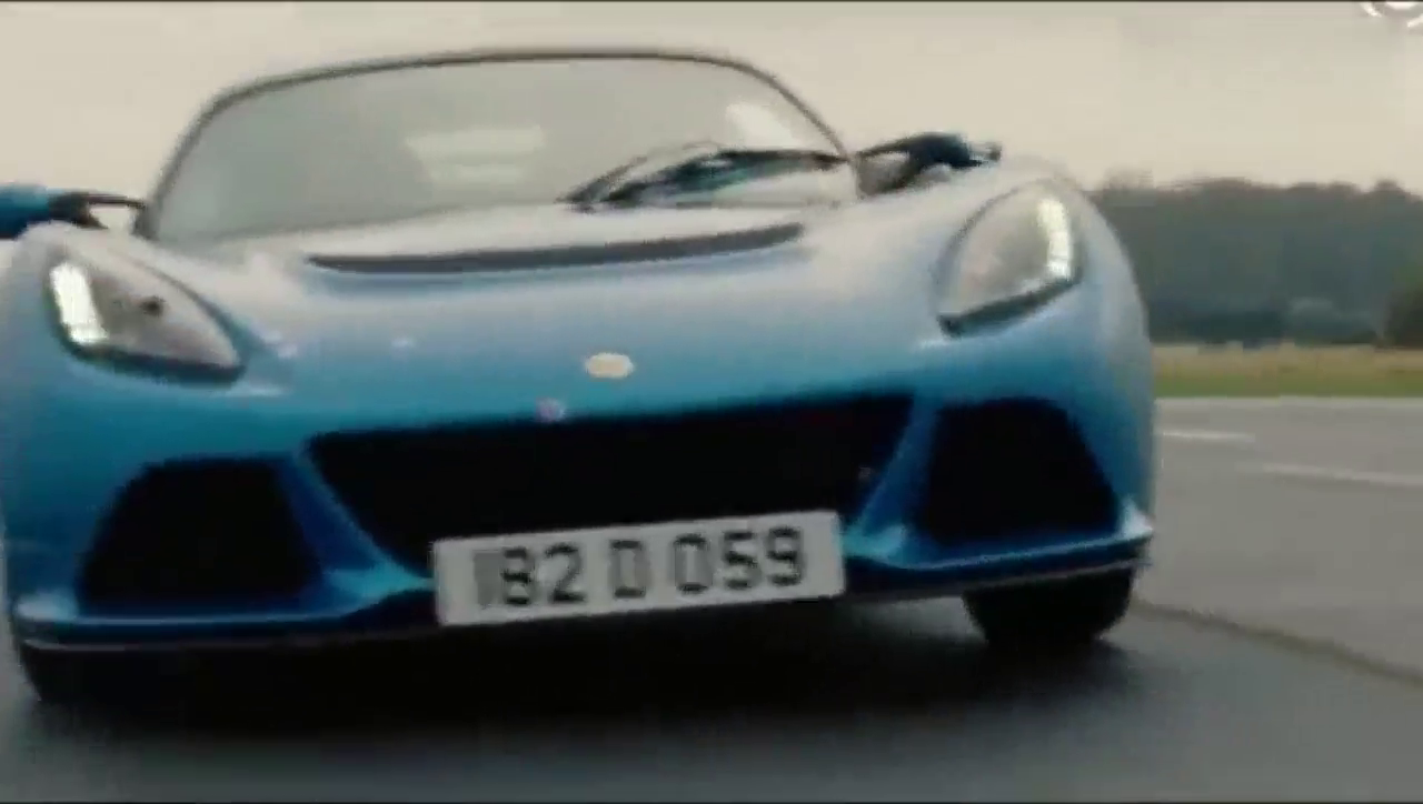 开跑车有什么刺激的？大概就是这样了