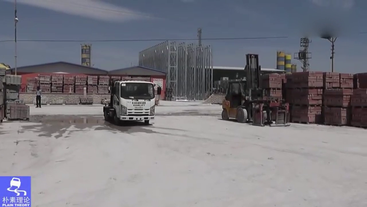 五十铃卡车变叉车真是天才设计，方圆百里活全包了