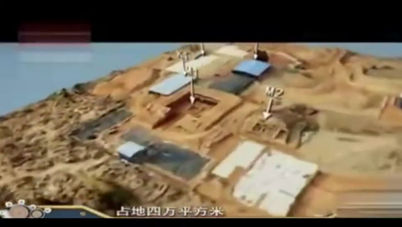 古墓里出土的一堆铜钱，一辆卡车都装不完