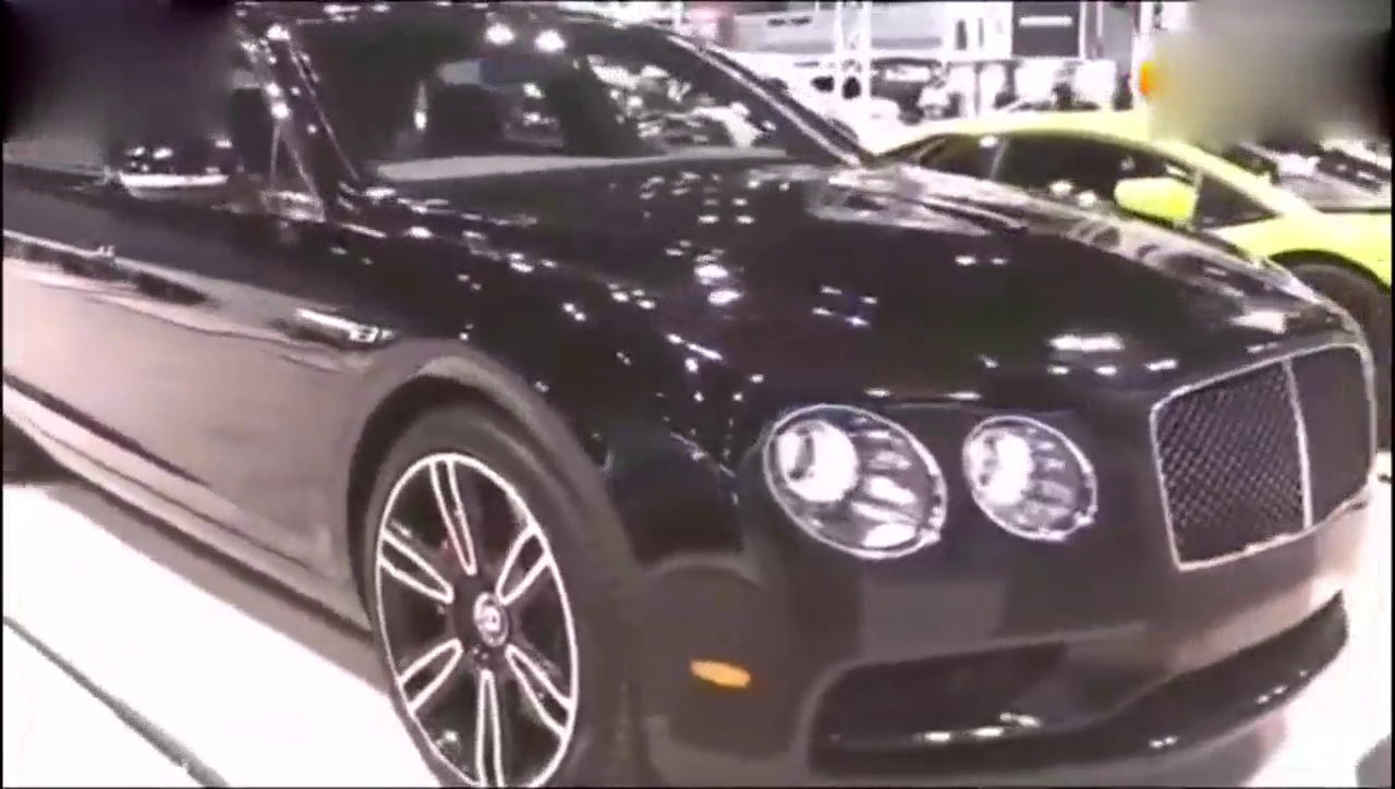 果断放弃买迈巴赫S级的想法了 车展上看到新款的宾利飞驰!