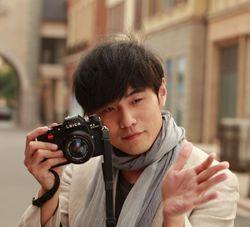 朱一龙怎么突然火了?看到他对粉丝做 得这些,