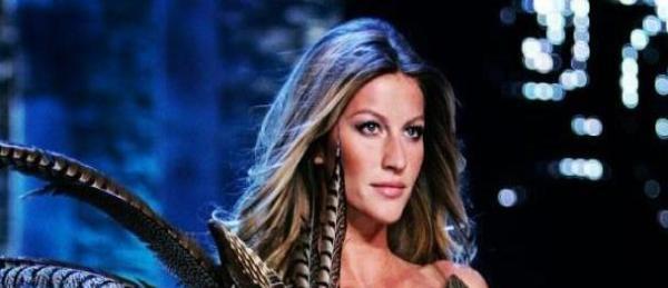 维密诸神标志性定点姿势老狐狸一眼万年,她侧