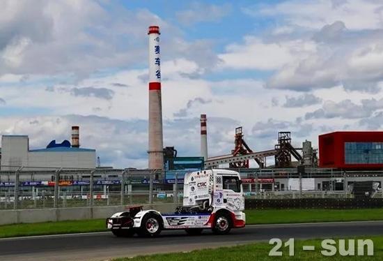 “低趴风”汕德卡亮相中国卡车公开赛