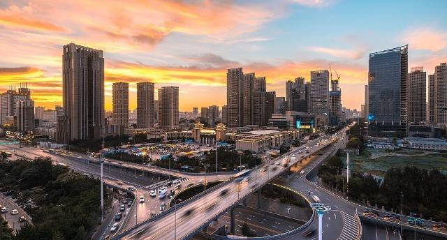 沈阳2020gdp挤水_东北四市前三季度GDP:大连沈阳继续“挤水”,长春要逆袭