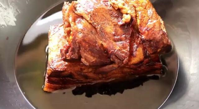 猪肉最独特的做法,入口即化,肉香软糯,过年的必做菜