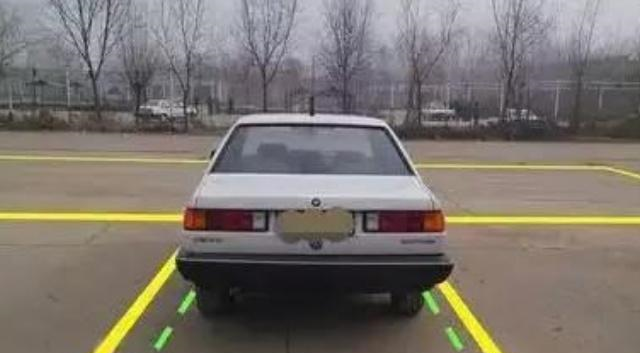 车屁股向外的时候,应该怎样出库有哪些技巧